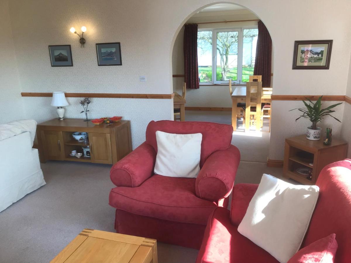 Heulwen Guest House Dolgellau Dış mekan fotoğraf