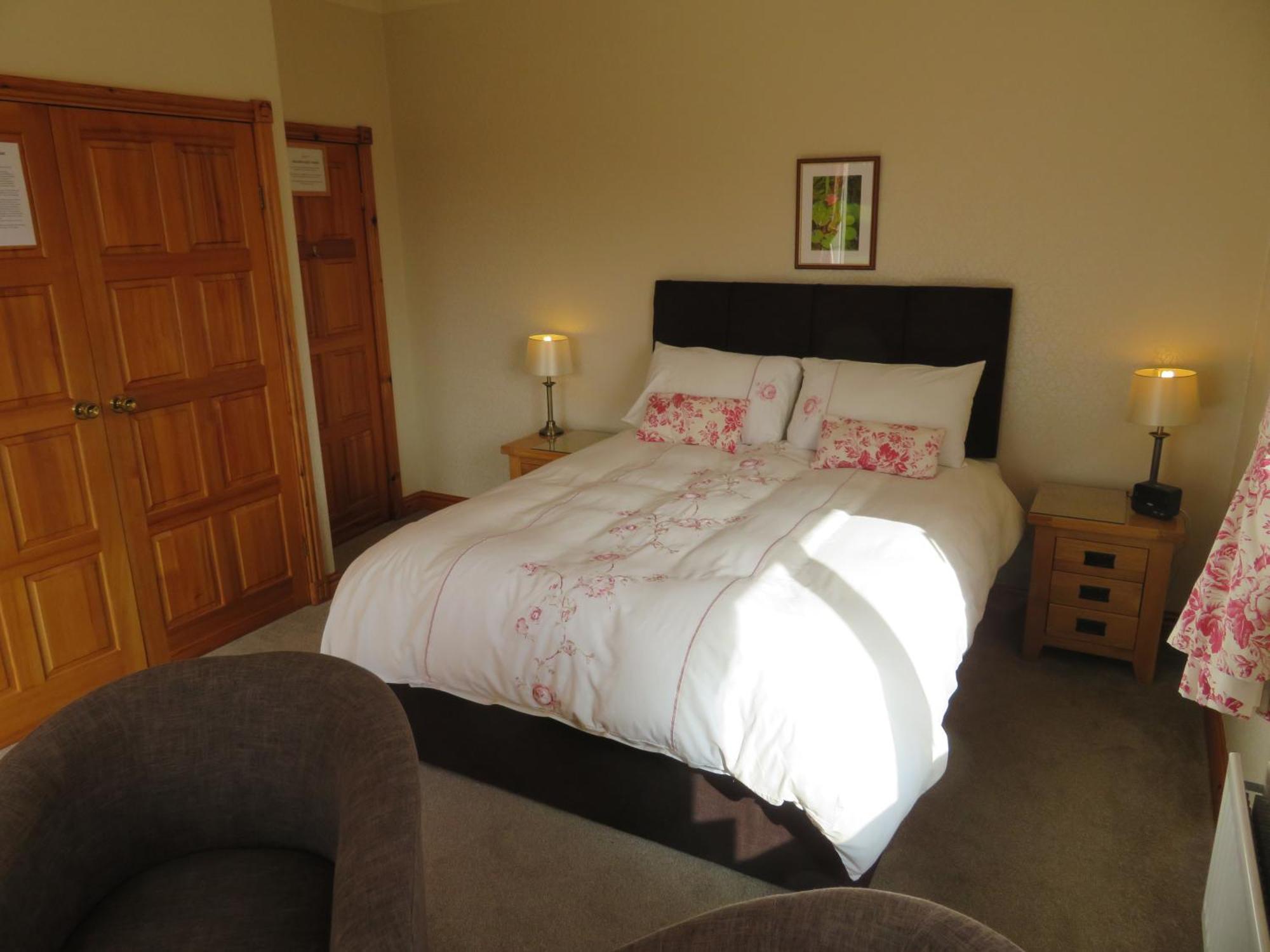 Heulwen Guest House Dolgellau Dış mekan fotoğraf